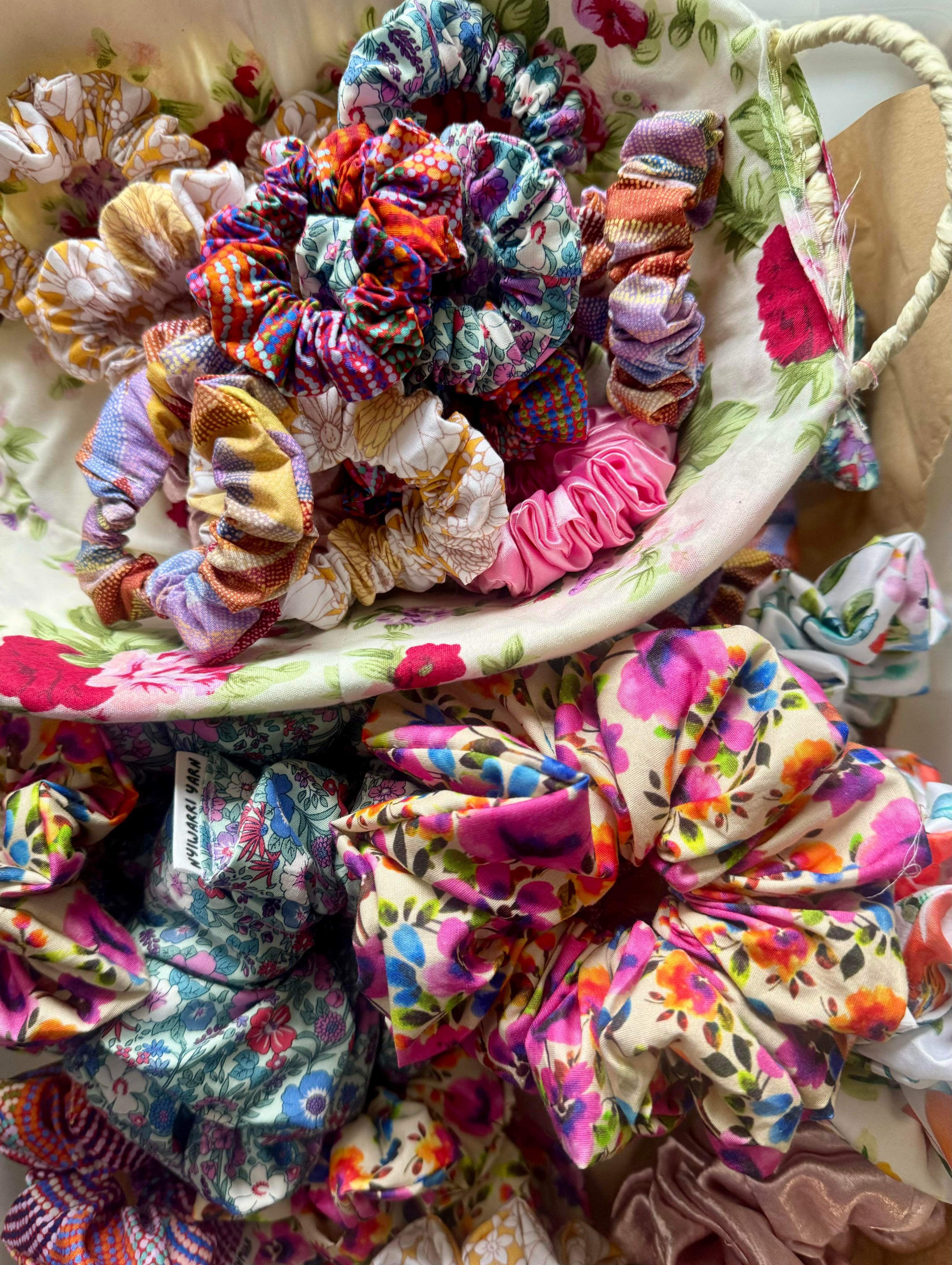 Brandi Salmon Art x Nyiwarri Yarn Bundles